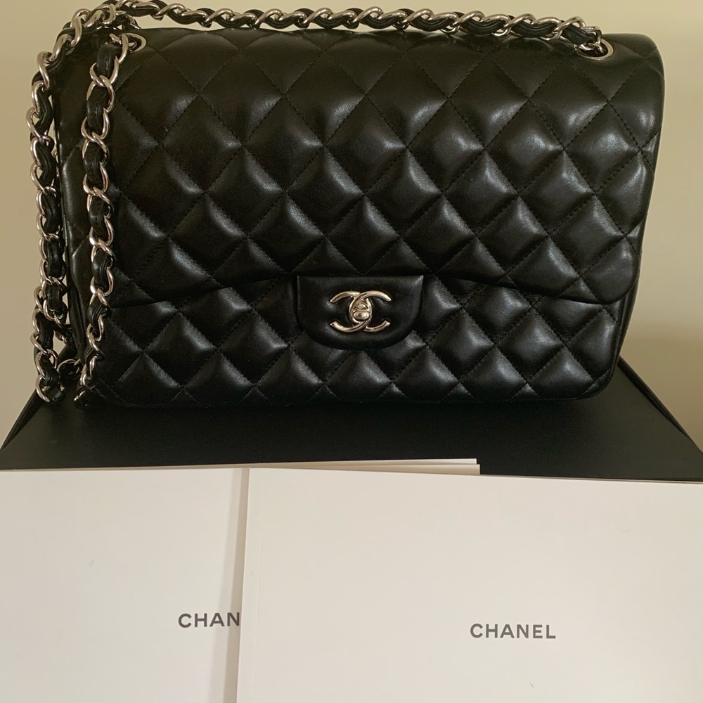 💯 AUTHENTIC Chanel Jumbo